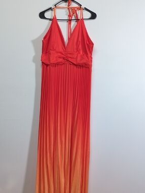 Orange Ombre Pleated Maxi Dress, Size XL